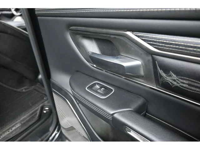 SEMINUEVOS RAM 1500 a Estados en autogozo