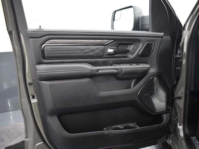 Nuevos RAM 1500 à Estados chez autogozo