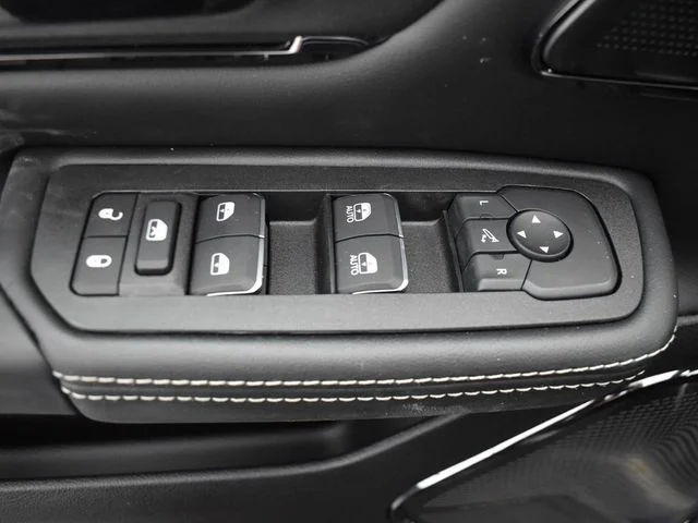 Nuevos RAM 1500 à Estados chez autogozo