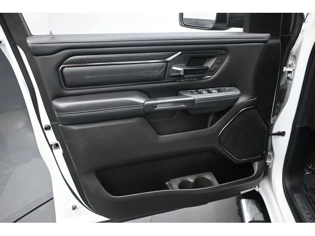 SEMINUEVOS RAM 1500 a Estados en autogozo