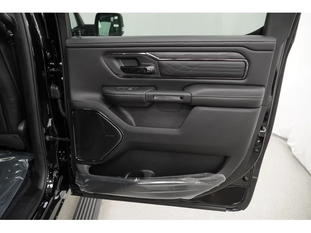 Nuevos RAM 1500 à Estados chez autogozo