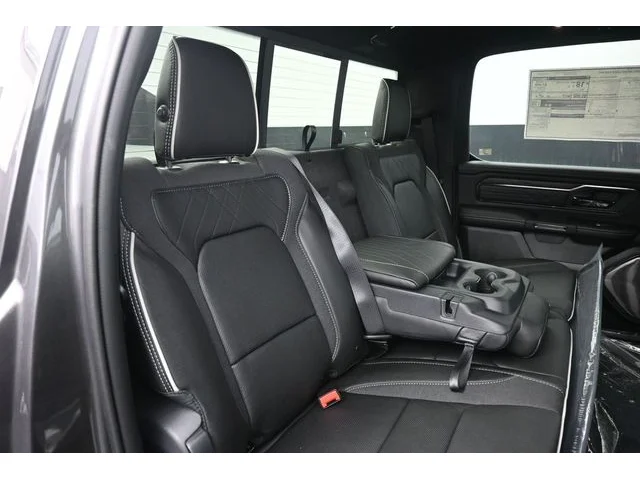 Nuevos RAM 1500 à Estados chez autogozo