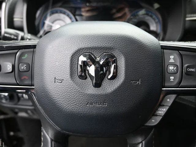 SEMINUEVOS RAM 1500 a Estados en autogozo