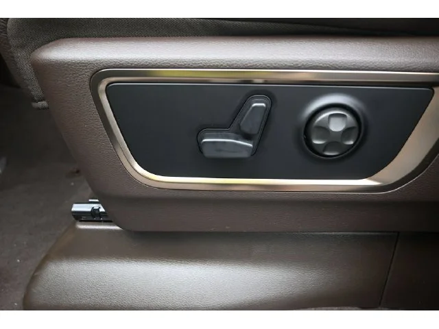 Nuevos RAM 1500 à Estados chez autogozo
