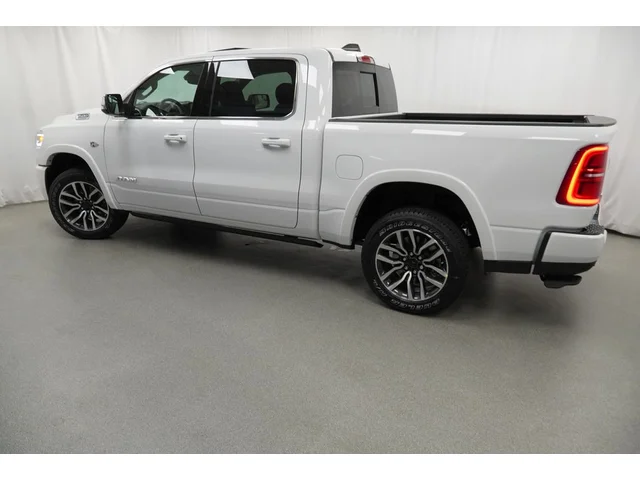 Nuevos RAM 1500 à Estados chez autogozo