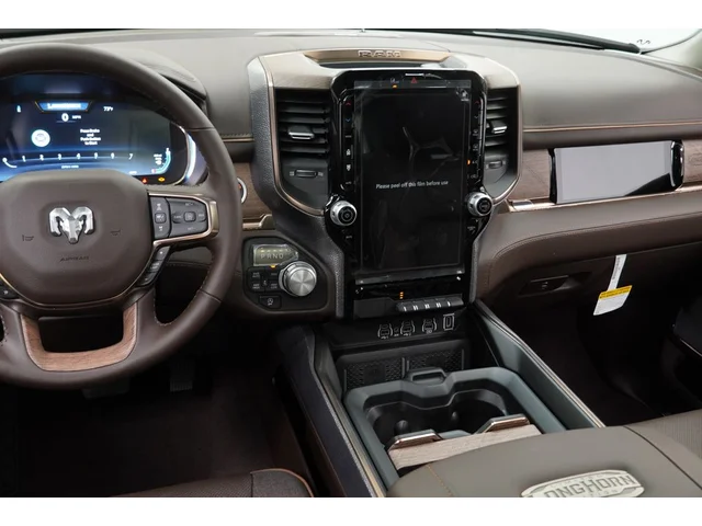 Nuevos RAM 1500 à Estados chez autogozo