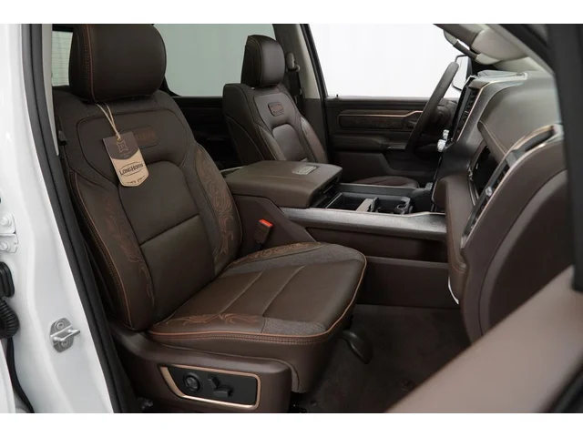Nuevos RAM 1500 à Estados chez autogozo