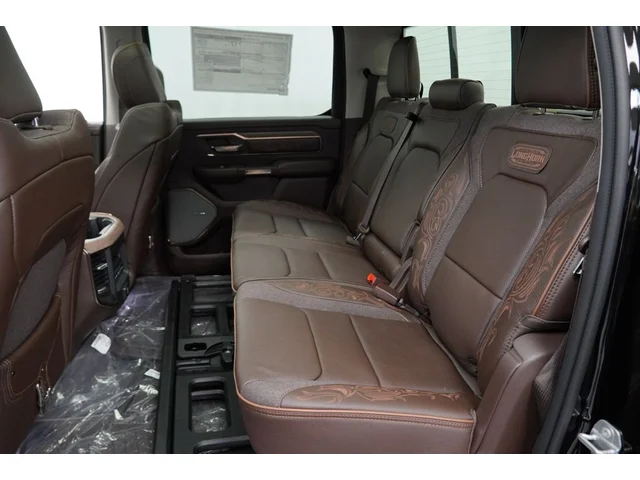 Nuevos RAM 1500 à Estados chez autogozo