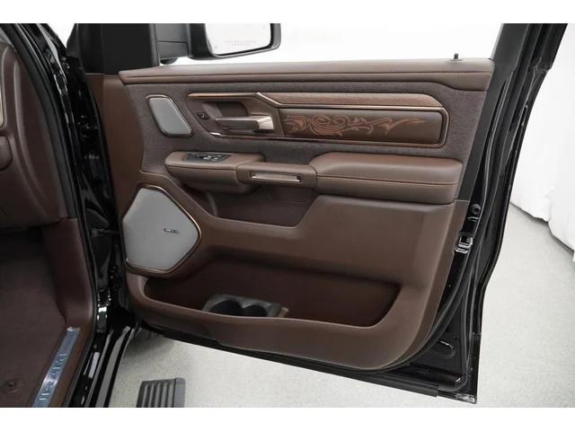 Nuevos RAM 1500 à Estados chez autogozo