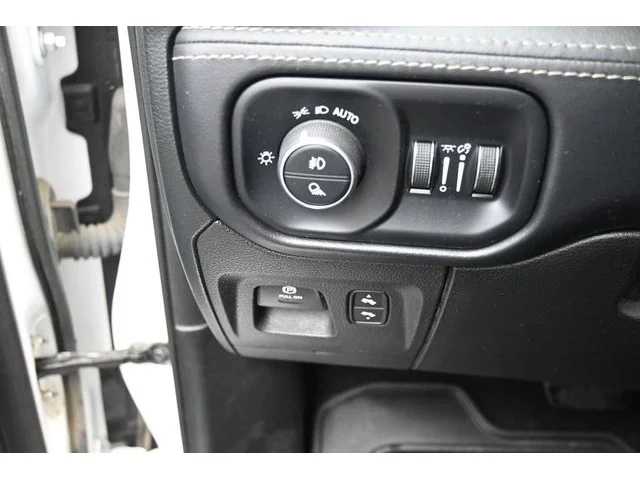 SEMINUEVOS RAM 1500 a Estados en autogozo