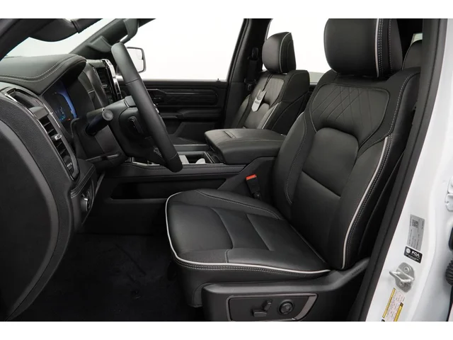 Nuevos RAM 1500 à Estados chez autogozo
