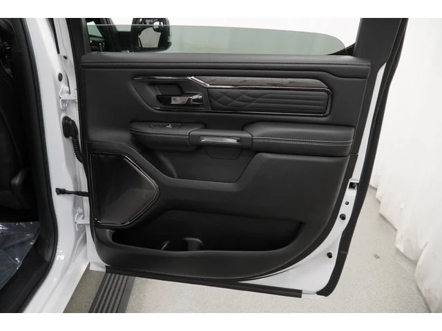 Nuevos RAM 1500 à Estados chez autogozo