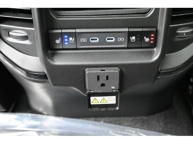 Nuevos RAM 1500 à Estados chez autogozo
