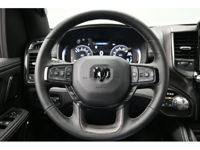 Nuevos RAM 1500 à Estados chez autogozo