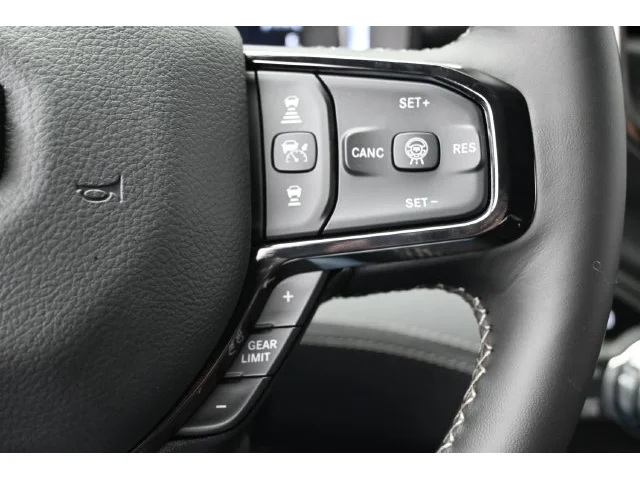 Nuevos RAM 1500 à Estados chez autogozo