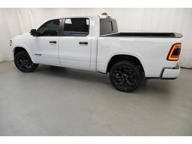 SEMINUEVOS RAM 1500 a Estados en autogozo