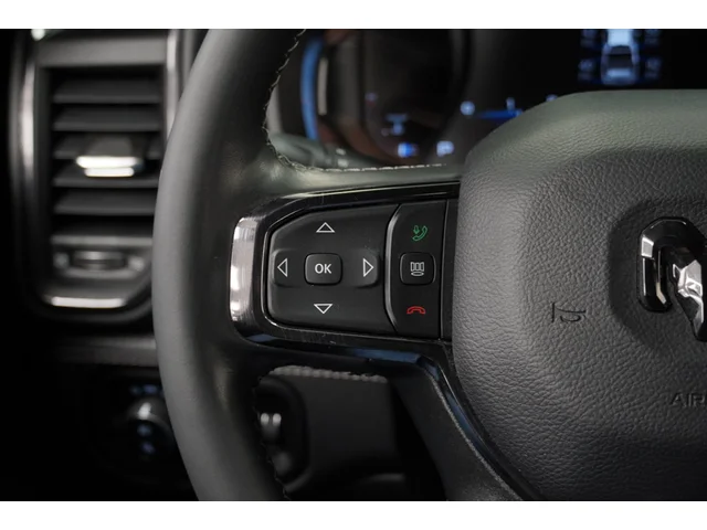 SEMINUEVOS RAM 1500 a Estados en autogozo