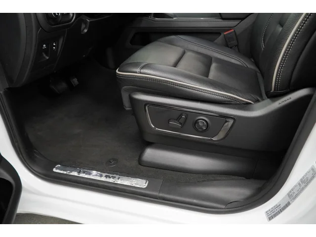 SEMINUEVOS RAM 1500 a Estados en autogozo