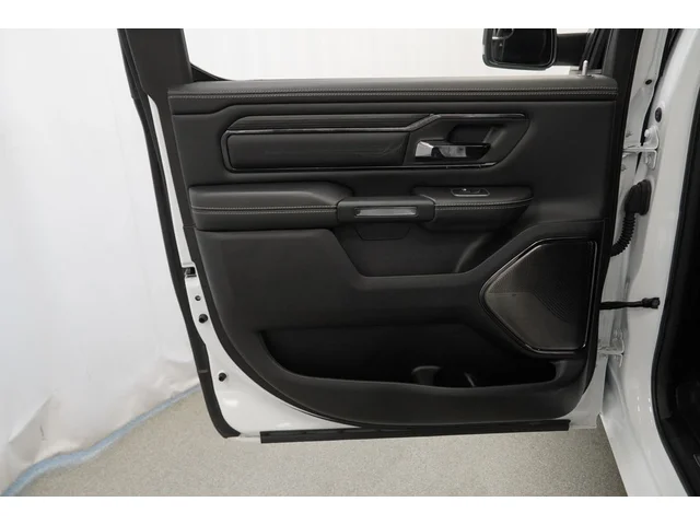 SEMINUEVOS RAM 1500 a Estados en autogozo