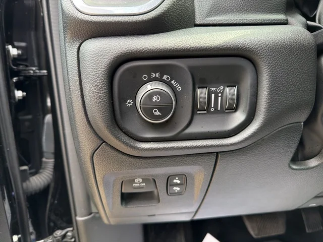 SEMINUEVOS RAM 1500 a Estados en autogozo