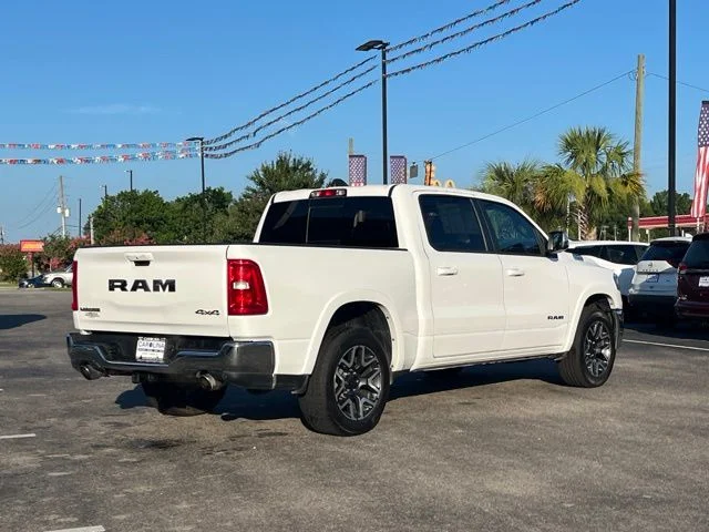 SEMINUEVOS RAM 1500 a Estados en autogozo