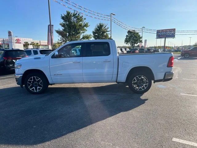SEMINUEVOS RAM 1500 a Estados en autogozo