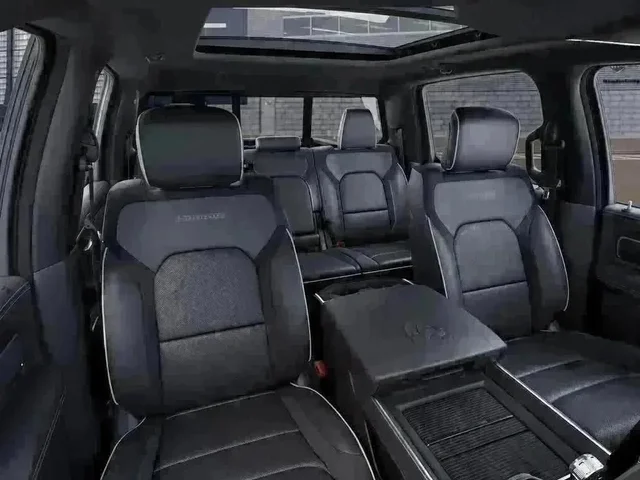 Nuevos RAM 1500 à Estados chez autogozo