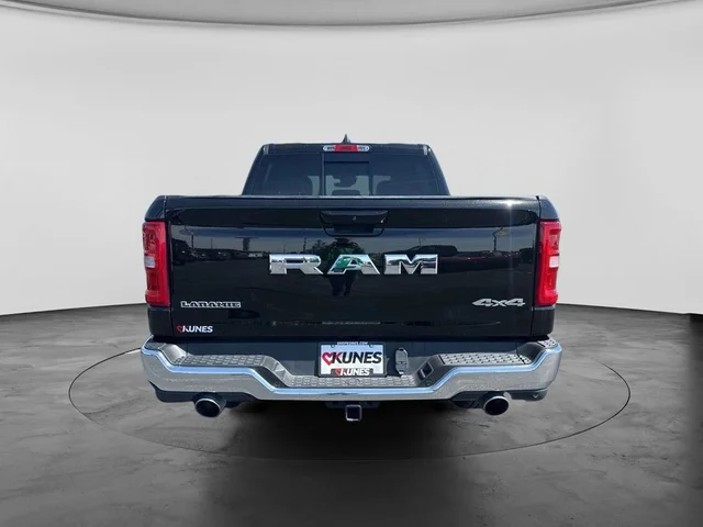 SEMINUEVOS RAM 1500 a Estados en autogozo
