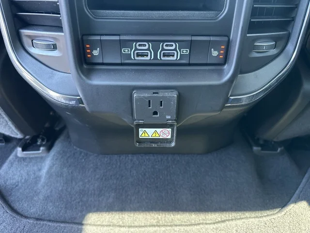 SEMINUEVOS RAM 1500 a Estados en autogozo