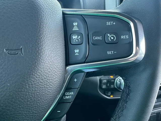 SEMINUEVOS RAM 1500 a Estados en autogozo