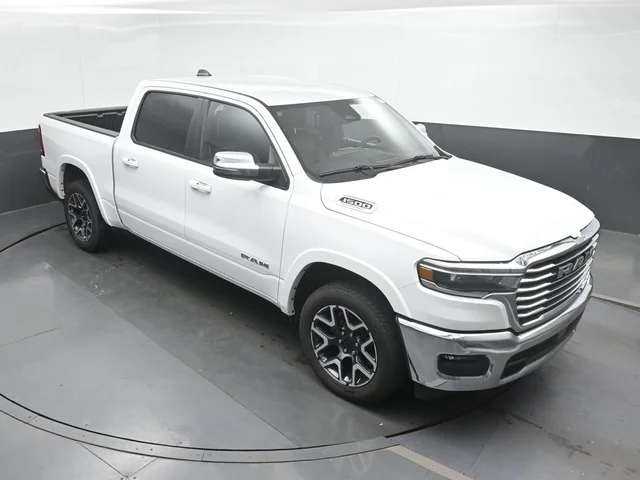 SEMINUEVOS RAM 1500 a Estados en autogozo