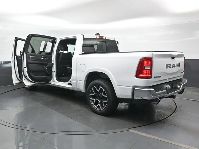 SEMINUEVOS RAM 1500 a Estados en autogozo