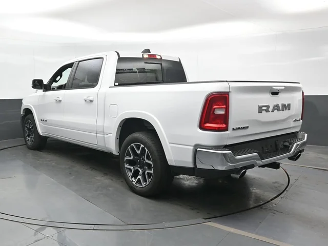 SEMINUEVOS RAM 1500 a Estados en autogozo