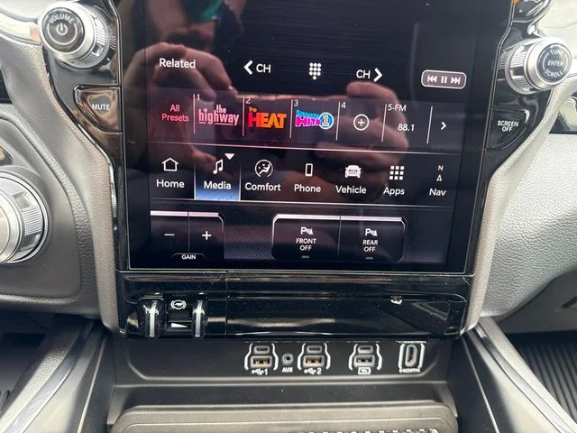 Nuevos RAM 1500 à Estados chez autogozo