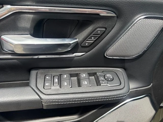 Nuevos RAM 1500 à Estados chez autogozo