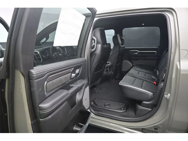 Nuevos RAM 1500 à Estados chez autogozo
