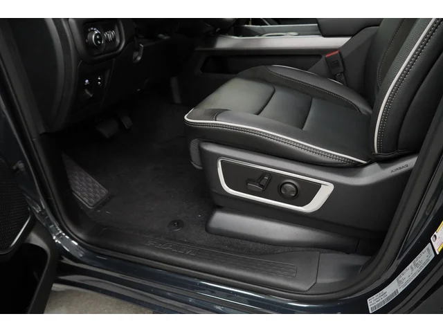Nuevos RAM 1500 à Estados chez autogozo