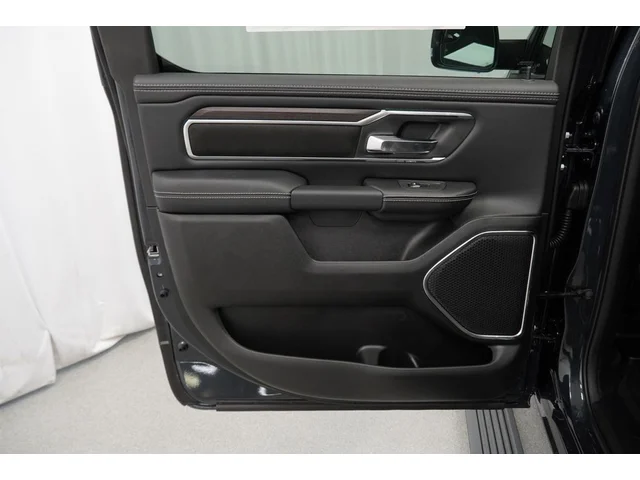 Nuevos RAM 1500 à Estados chez autogozo