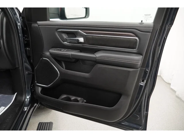 Nuevos RAM 1500 à Estados chez autogozo