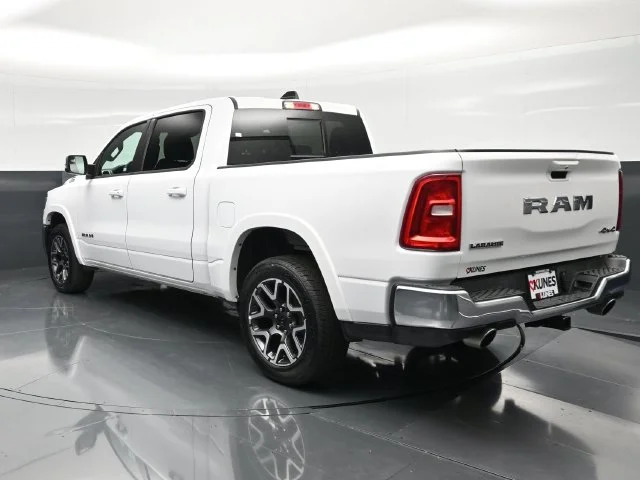 SEMINUEVOS RAM 1500 a Estados en autogozo