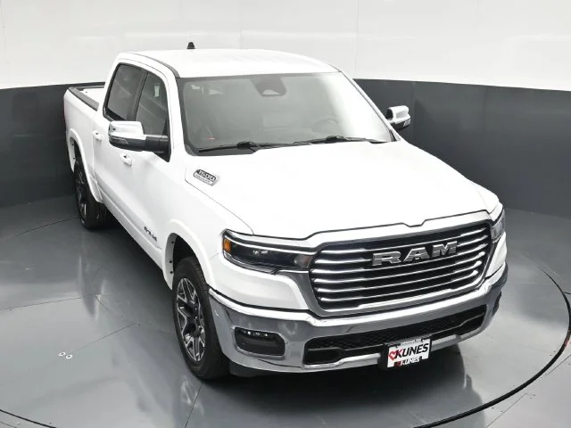 SEMINUEVOS RAM 1500 a Estados en autogozo