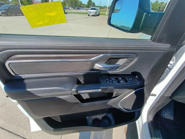 SEMINUEVOS RAM 1500 a Estados en autogozo