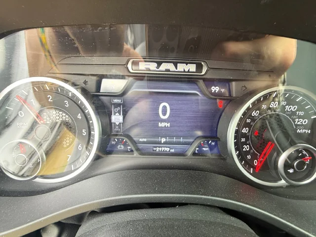 SEMINUEVOS RAM 1500 a Estados en autogozo
