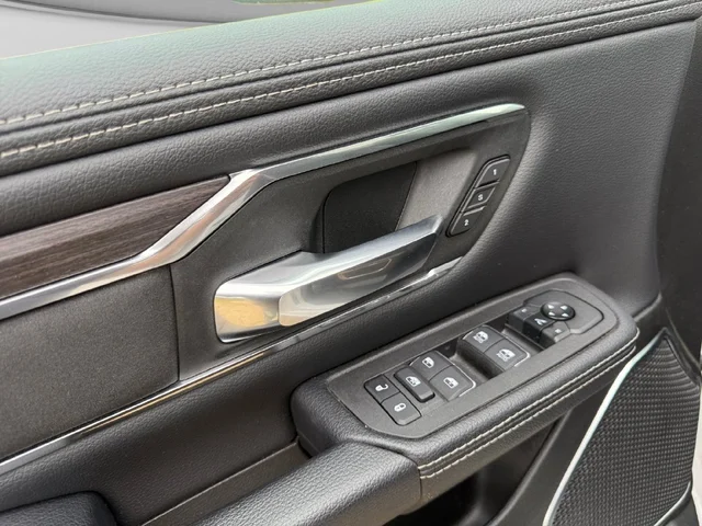 SEMINUEVOS RAM 1500 a Estados en autogozo