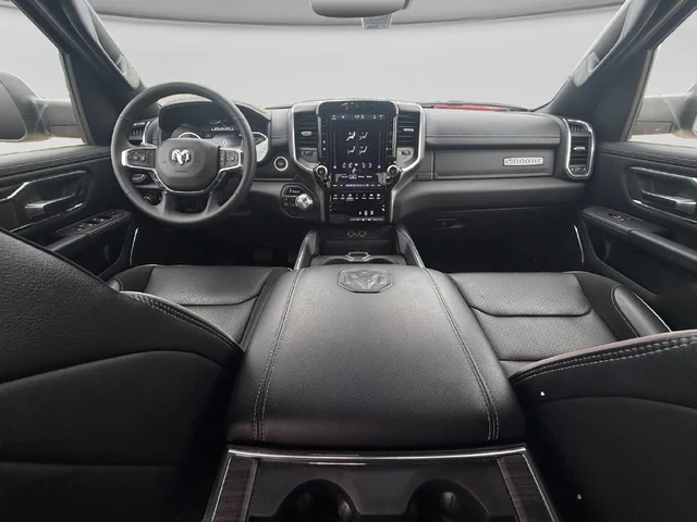 SEMINUEVOS RAM 1500 a Estados en autogozo