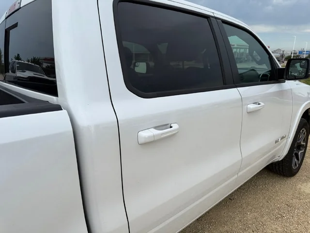 SEMINUEVOS RAM 1500 a Estados en autogozo