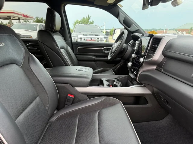 SEMINUEVOS RAM 1500 a Estados en autogozo