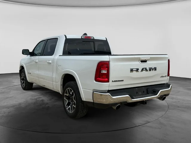 SEMINUEVOS RAM 1500 a Estados en autogozo