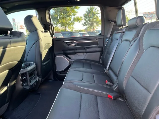 Nuevos RAM 1500 à Estados chez autogozo