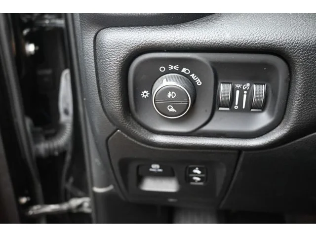 SEMINUEVOS RAM 1500 a Estados en autogozo